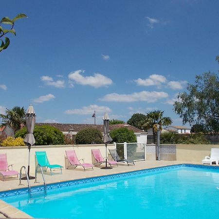 Le Clos Des Palmiers Saint-Ouen-d'Aunis Exteriör bild